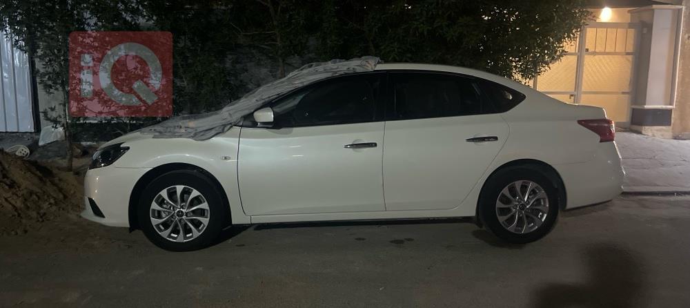 نیسان سێنترا